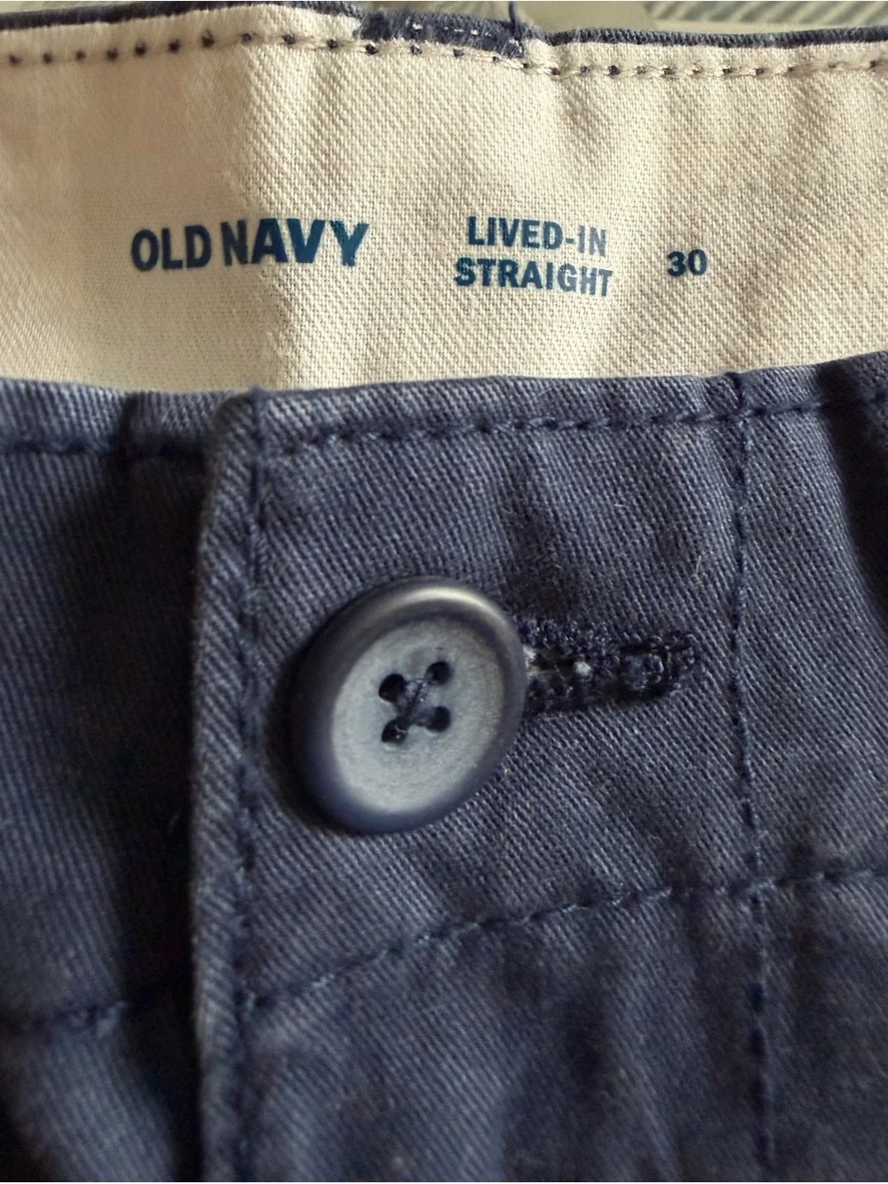 Old Navy Men’s Navy Flat-Front Chino Shorts